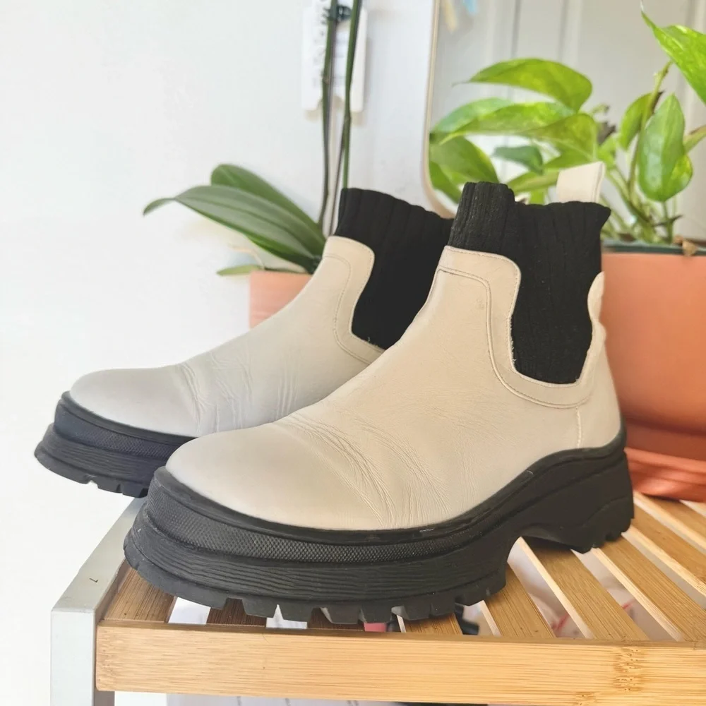 STAUD Bow Lug Sole Sock Ankle Boots CHUNKY LUG SOLE WHITE BLACK 38 ~ 8
